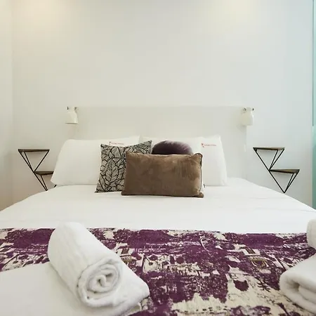 Apartment Bica *