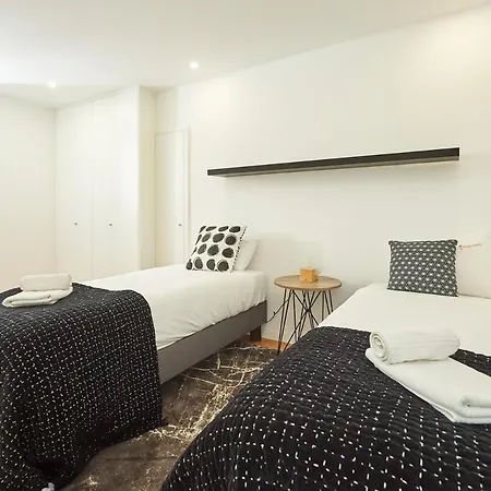 Bica Апартаменти *